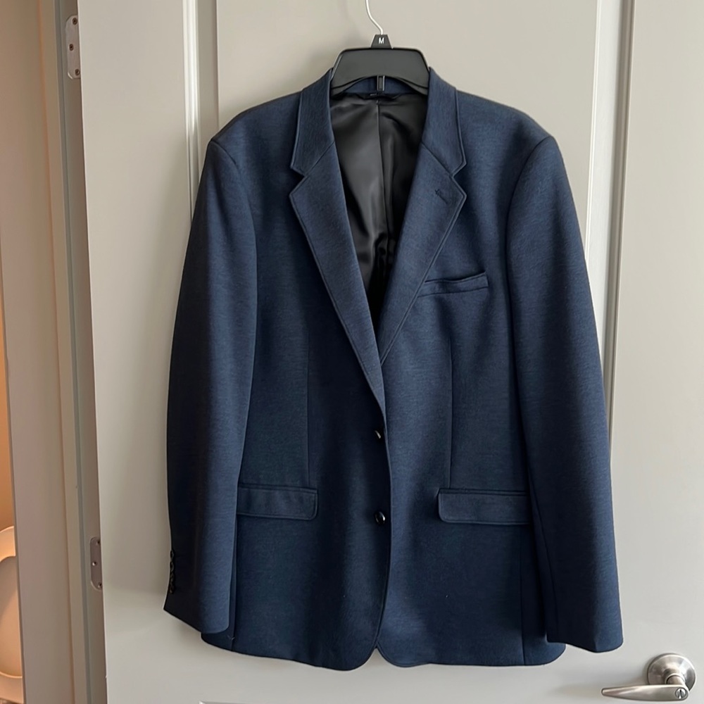 Apt 9 42R Navy Blazer used 2 times